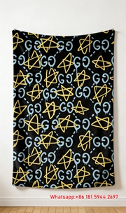 Gucci Star GG Monogram Flannel Blanket Wall Hanging throw blanket IMG_2425